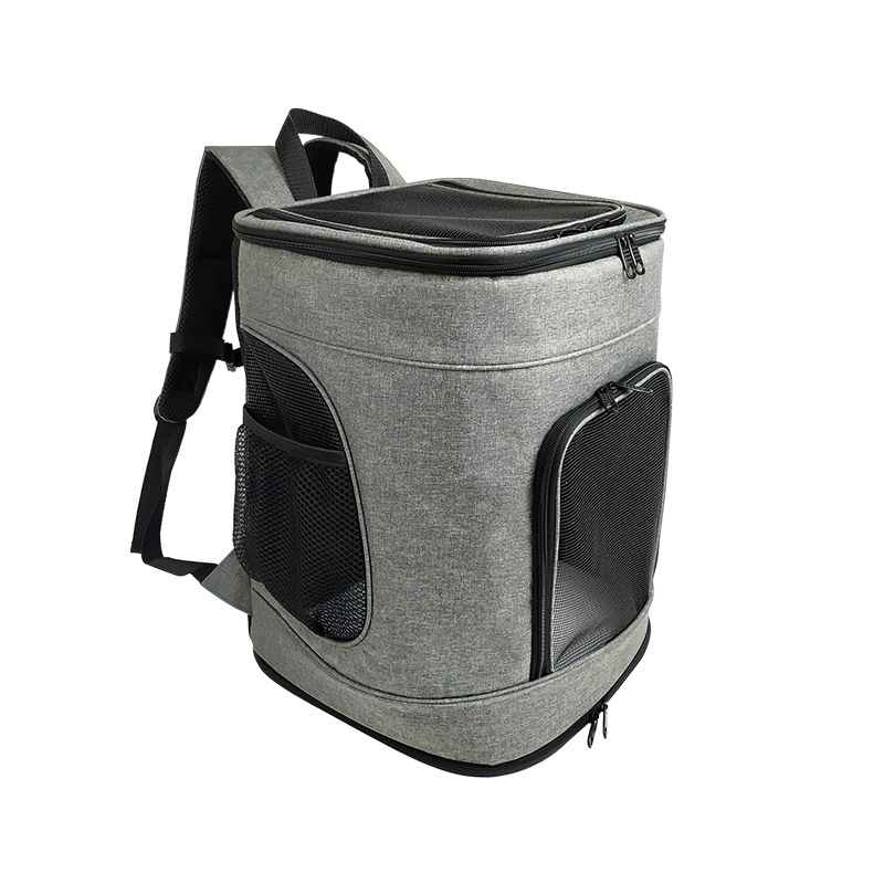 Increase the size of portable cat backpacks for outdoor use