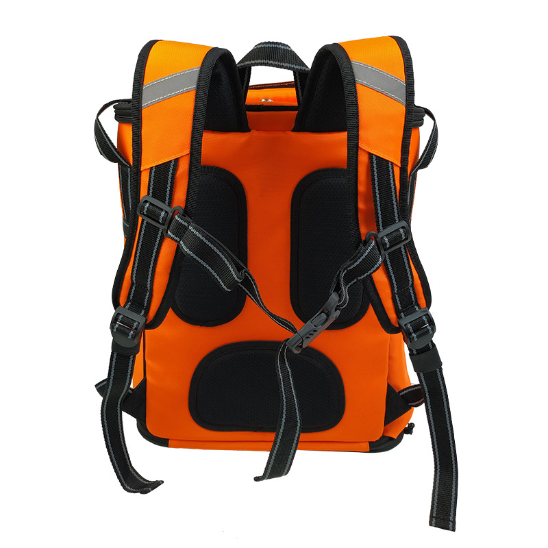 Warm pet backpack, cat bag, portable for outdoor use, large capacity, breathable, dog cat nest, spacecraft