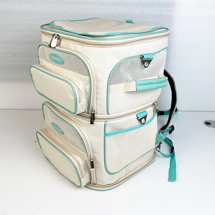 Large capacity pet convenient outdoor bag